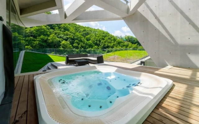 Hongcheon U Retreat Pool Villa