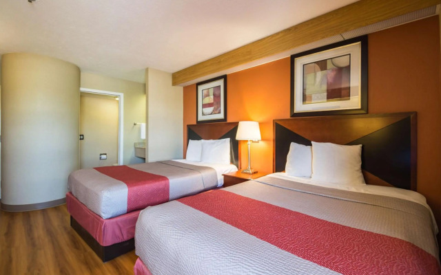 Motel 6 Indianapolis, IN - Airport