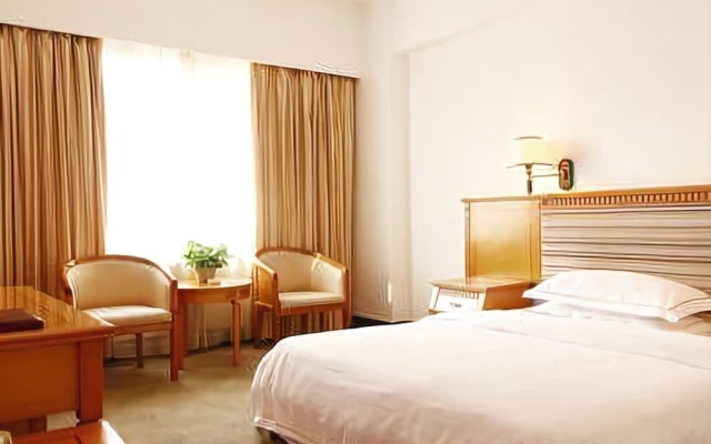 City Comfort Inn