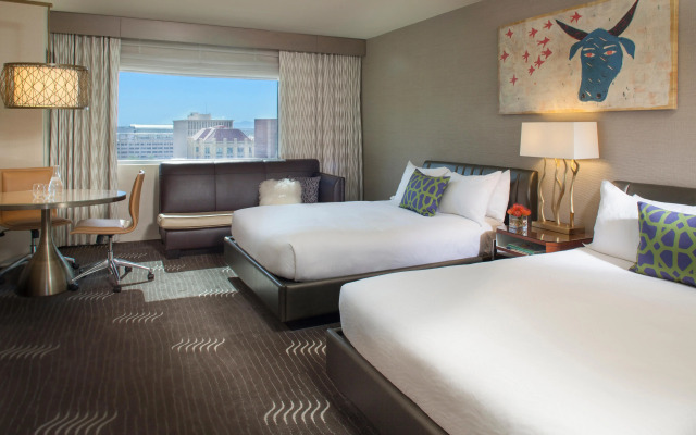 Kimpton Hotel Palomar Phoenix Cityscape by IHG