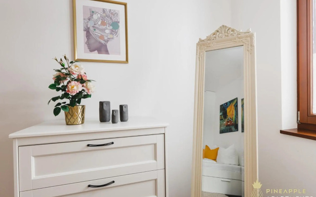 Pineapple Apartments Palais am Neumarkt