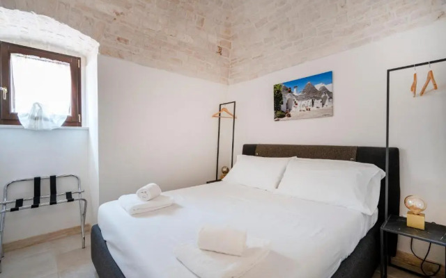 Trulli Contento Rooms E Apartments