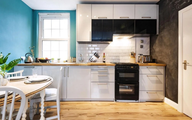 Lovely Portobello Apartment near Westbourne Park