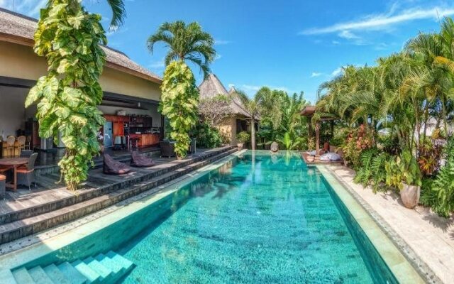 Lautan Kupu - Kupu Villas