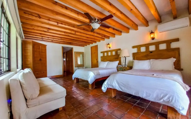La Provence Restaurant & Boutique Hotel