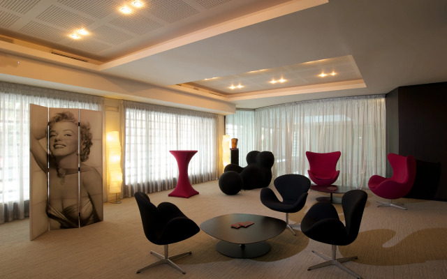 Le Rex Hotel