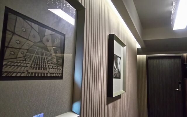 Paris Business Hotel