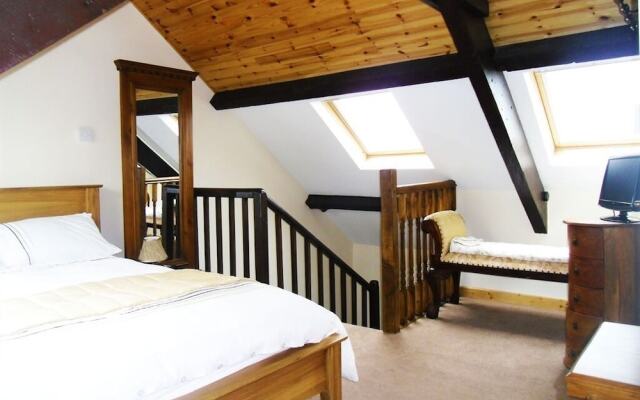 McMahon Guest House