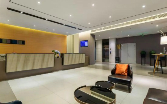 Yilai Hotel (Qingzhou Songcheng Ancient City Scenic Area)