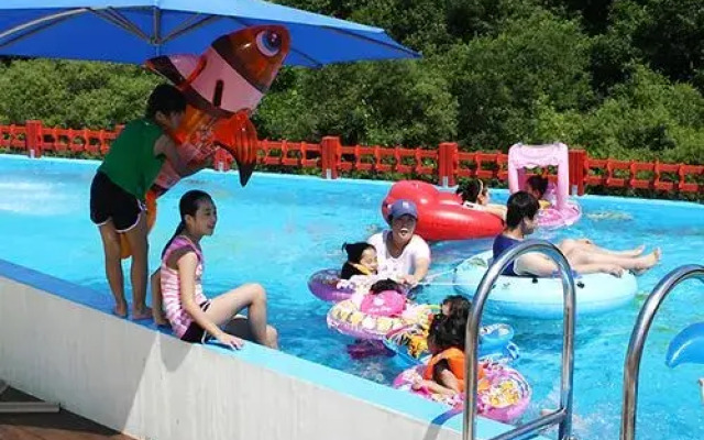 Gyeongju Come&Play Pension