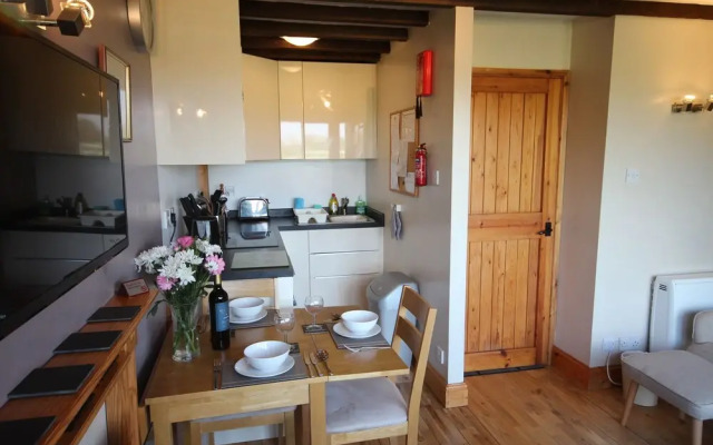 Whitley Elm Cottages
