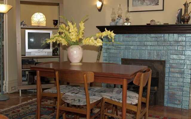 Downtown Bed and Breakfast