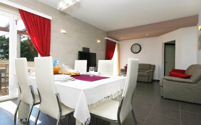 Apartments Elizabet
