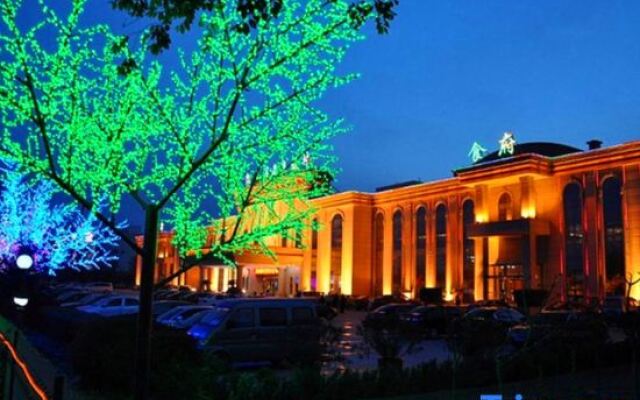 Kaiyuan Hot Spring Resort