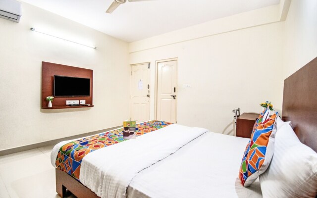 FabExpress Ample Premium Suites
