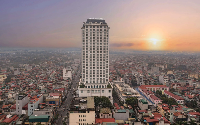 Meliá Vinpearl Phu Ly