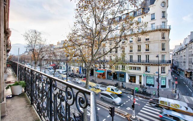 60 - Luxury Parisian Home Sebastopol 2DG