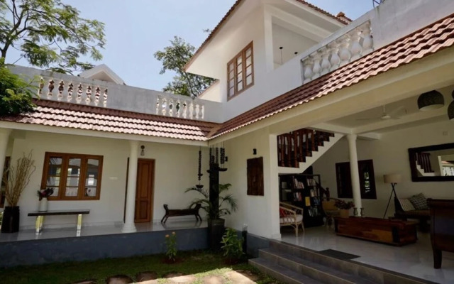 Palliath House-Heritage Villa Beachside