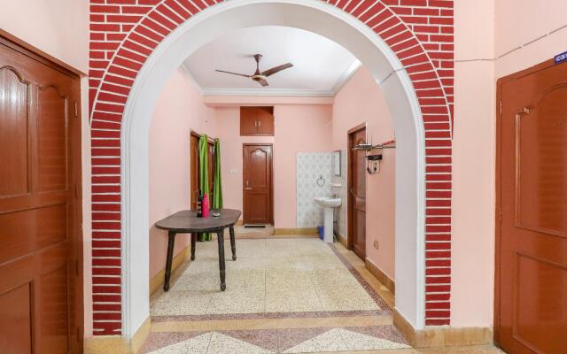 OYO 76542 Joyguru Guest House