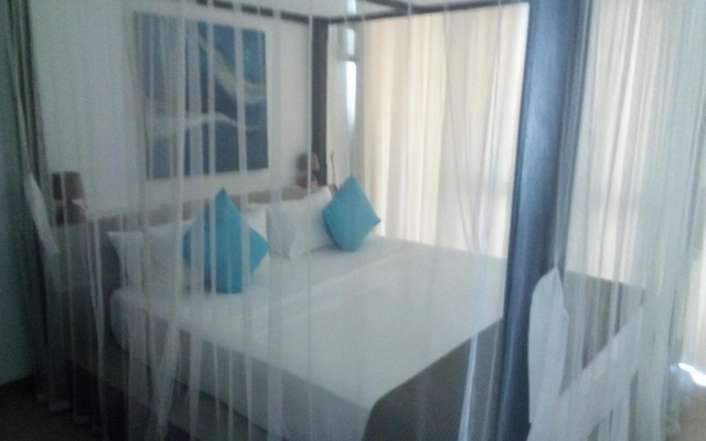 Deluxe Balcony Mini Kitchen Sea View — фото 1