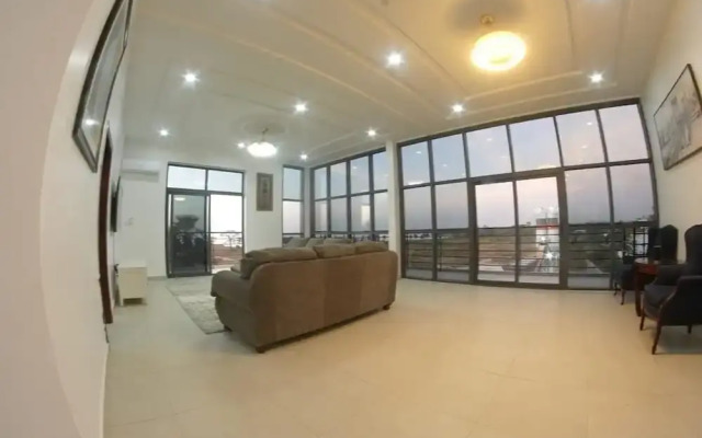 Ocean Breeze Luxury Apartments