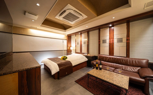 Lucky Sun – Guest Rooms – Nishinomiya