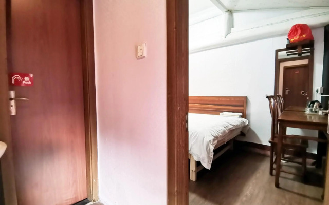 Shaoxing Luxun Native Place Youth Hostel