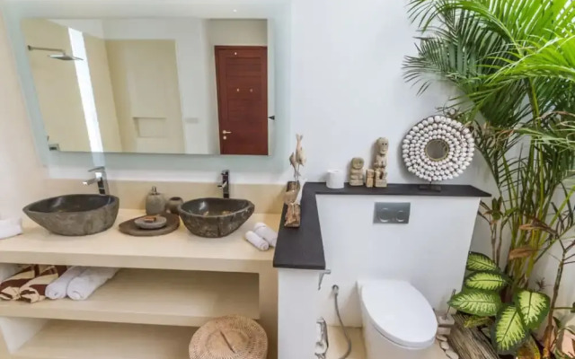 Private Villa in Seminyak 1156