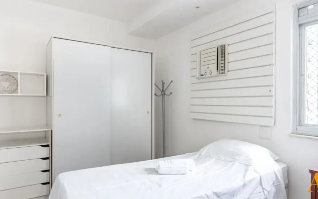 Excellent 3 Bedrooms in Navegantes in Boa Viagem tranquility and proximity to the beach SAL802A
