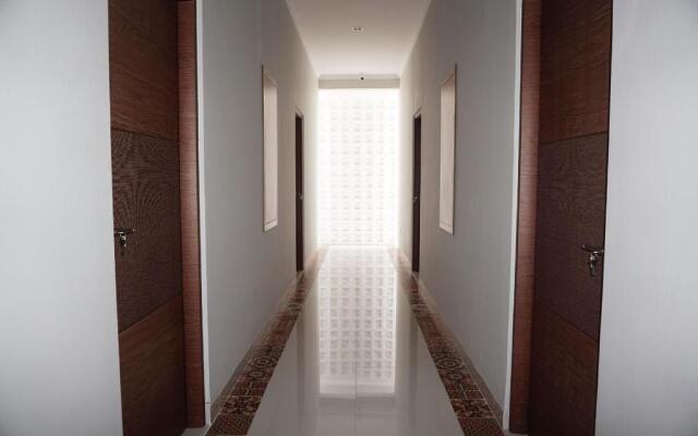 OYO 90023 Damar Kusumo Guest House