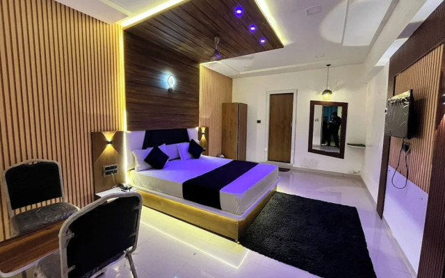 Hotel The Grand Near Maninagar Railway Station Ahmedabad