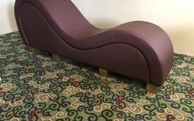 Presidential Inn & Suites