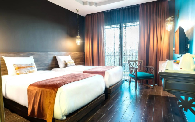 Chiangkhong Teak Garden Riverfront Onsen Hotel