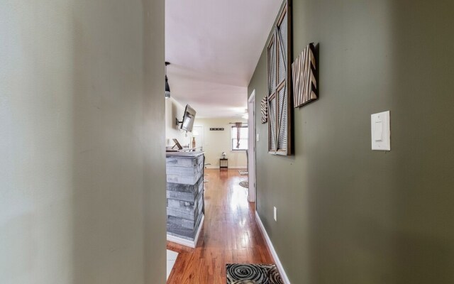 Modern Cozy 3br Home Just 10 Mins From Jfk! 3 Bedroom Residence by Redawning