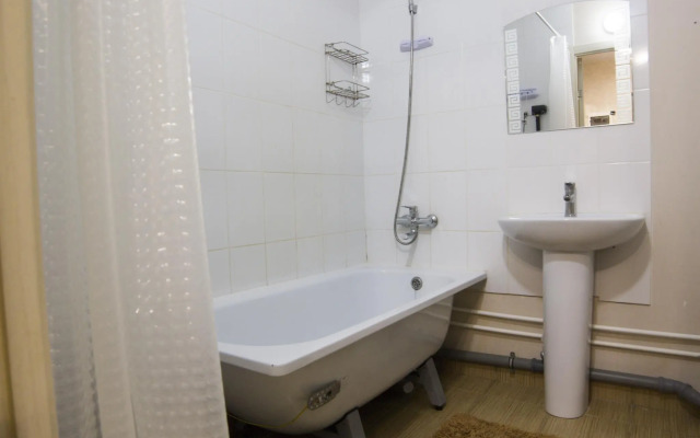 Апартаменты на Улице Романтиков 2