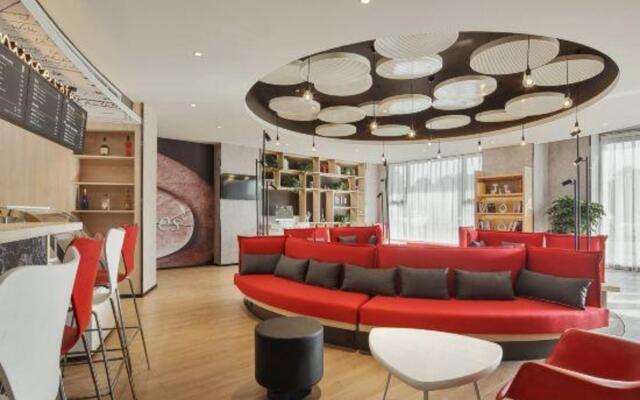 Ibis Dazhou Dazhu Hotel