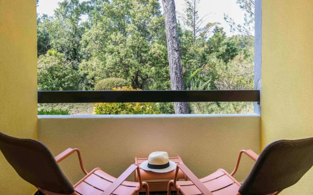 Mercure Brignoles Golf De Barbaroux