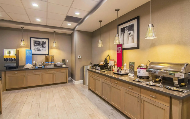 Hampton Inn & Suites Dallas/Richardson