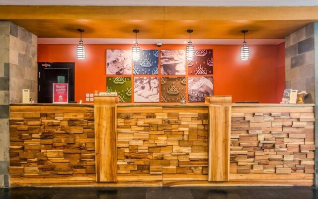 Hardys Rofa Hotel And Spa Legian by ZEN Rooms