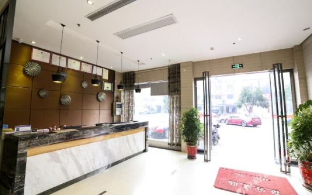 Gucheng Manman Journey Hotel
