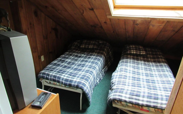 Pet Friendly Condo in Waterville Estates Close to Campton Ski Area - Kr2ae