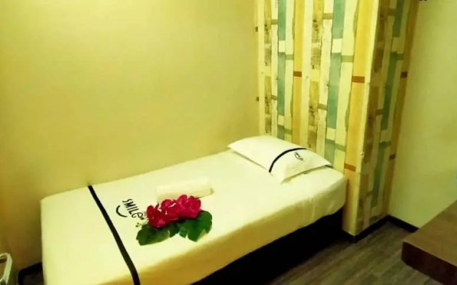 Smile Hotel Cheras Pudu KL