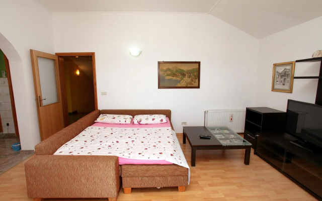 Apartman Dinka