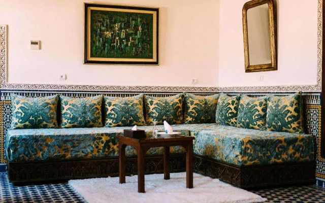 La Maison Bleue Batha