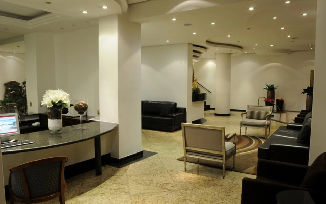Shelton Hotel
