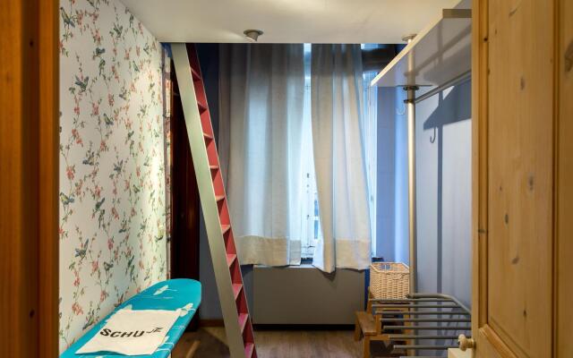 Borrens - 3069 - Brussels - HLD 37324