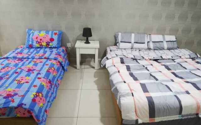 Kepong Spacious Vacation House