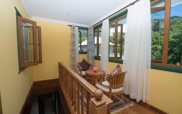 Pension Michel - Villa Roche Bois