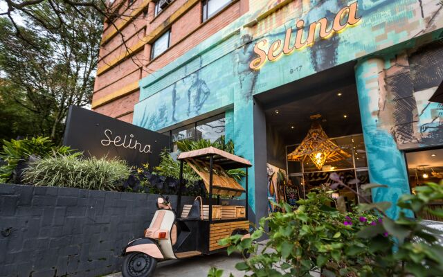 Selina Medellin Hotel