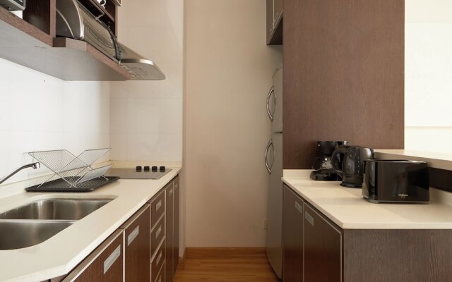 Hestia at Paraguay 4700